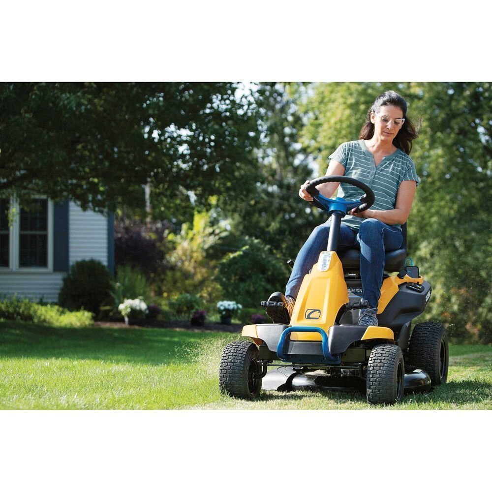 Cub_Cadet_CC30E_2000x2000_5-1.jpg