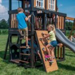 HerowithKids-1.jpg